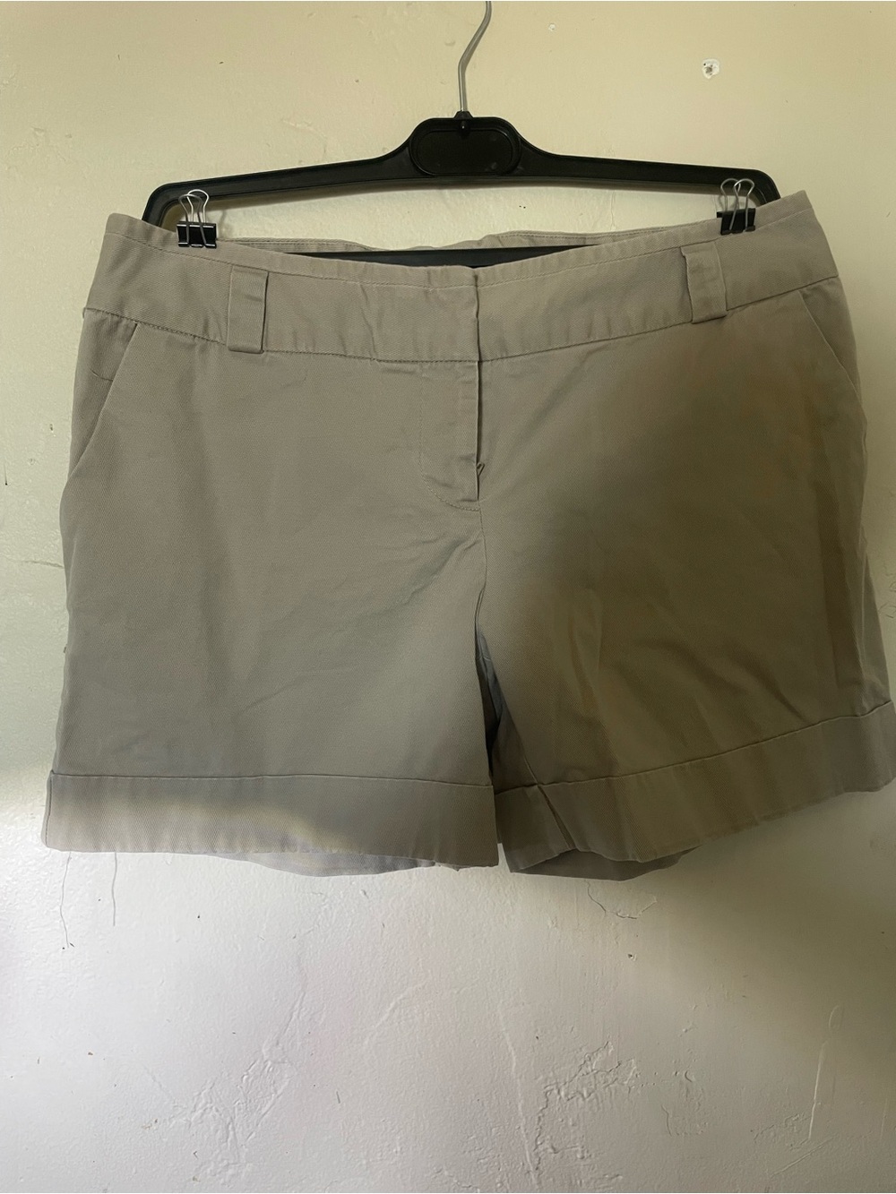 Outback Red, side 8 Women’s Classic Roll-Hem Shorts - Taupe
